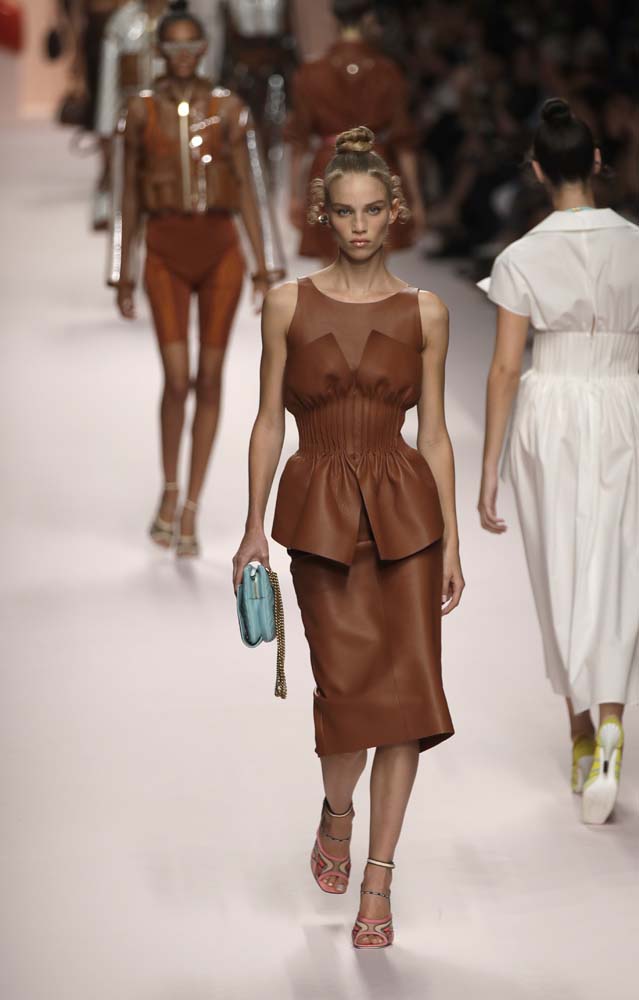 Fendi İlkbahar/Yaz 2019 defilesi