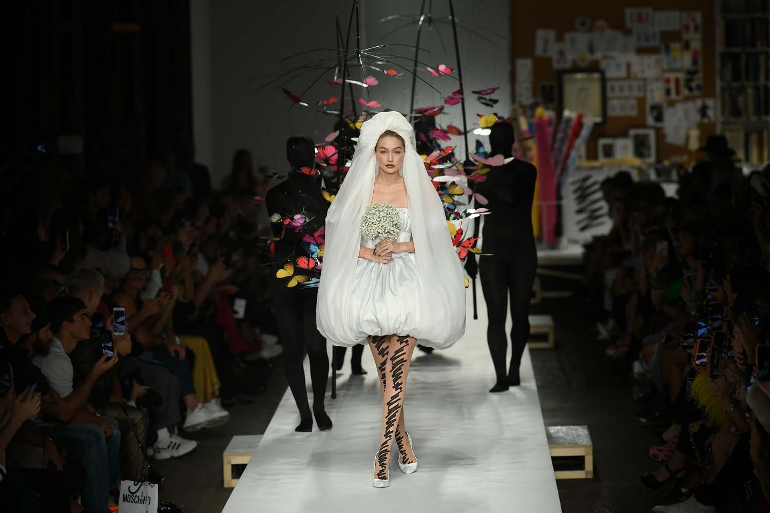 Moschino İlkbahar/Yaz 2019 şovu