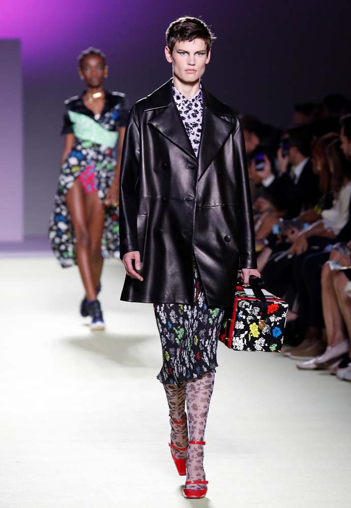 Versace İlkbahar/Yaz 2019 koleksiyonu