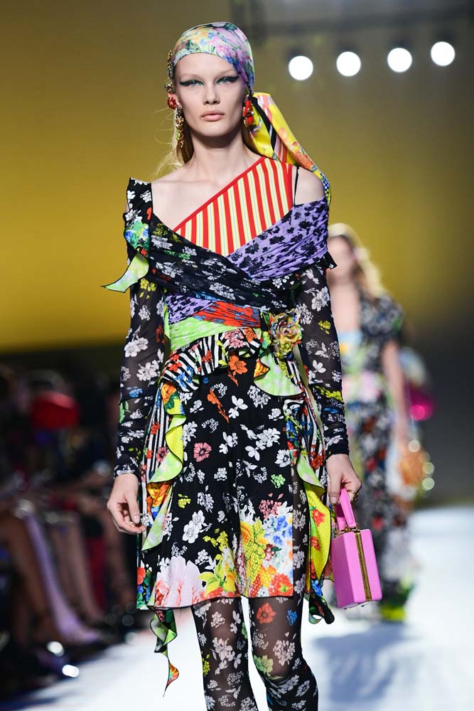Versace İlkbahar/Yaz 2019 koleksiyonu