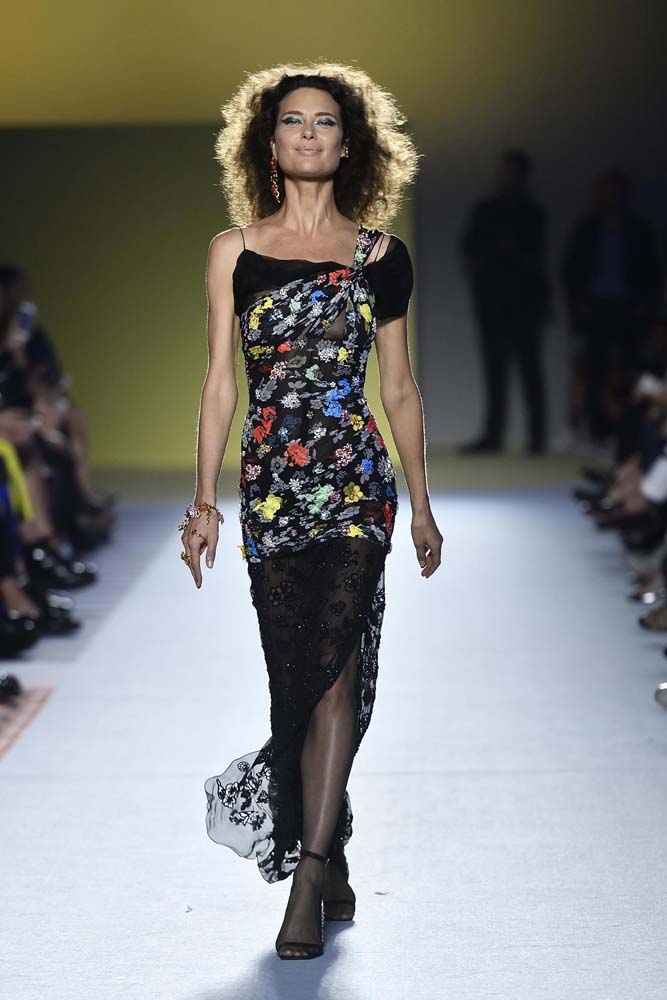 Versace İlkbahar/Yaz 2019 koleksiyonu