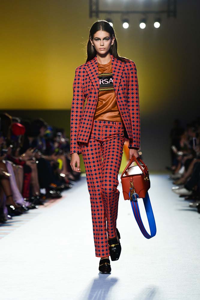 Versace İlkbahar/Yaz 2019 koleksiyonu