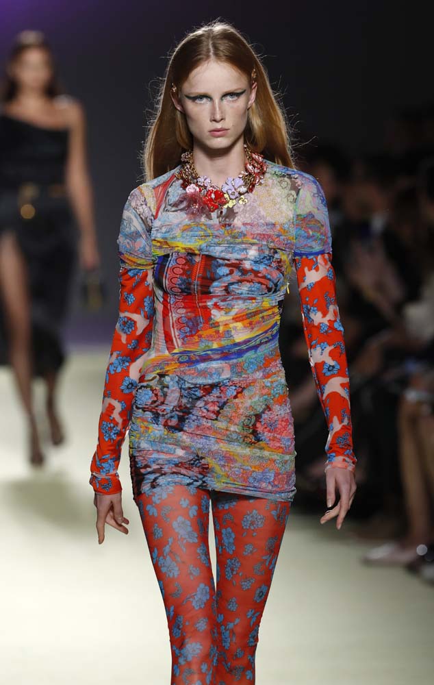 Versace İlkbahar/Yaz 2019 koleksiyonu