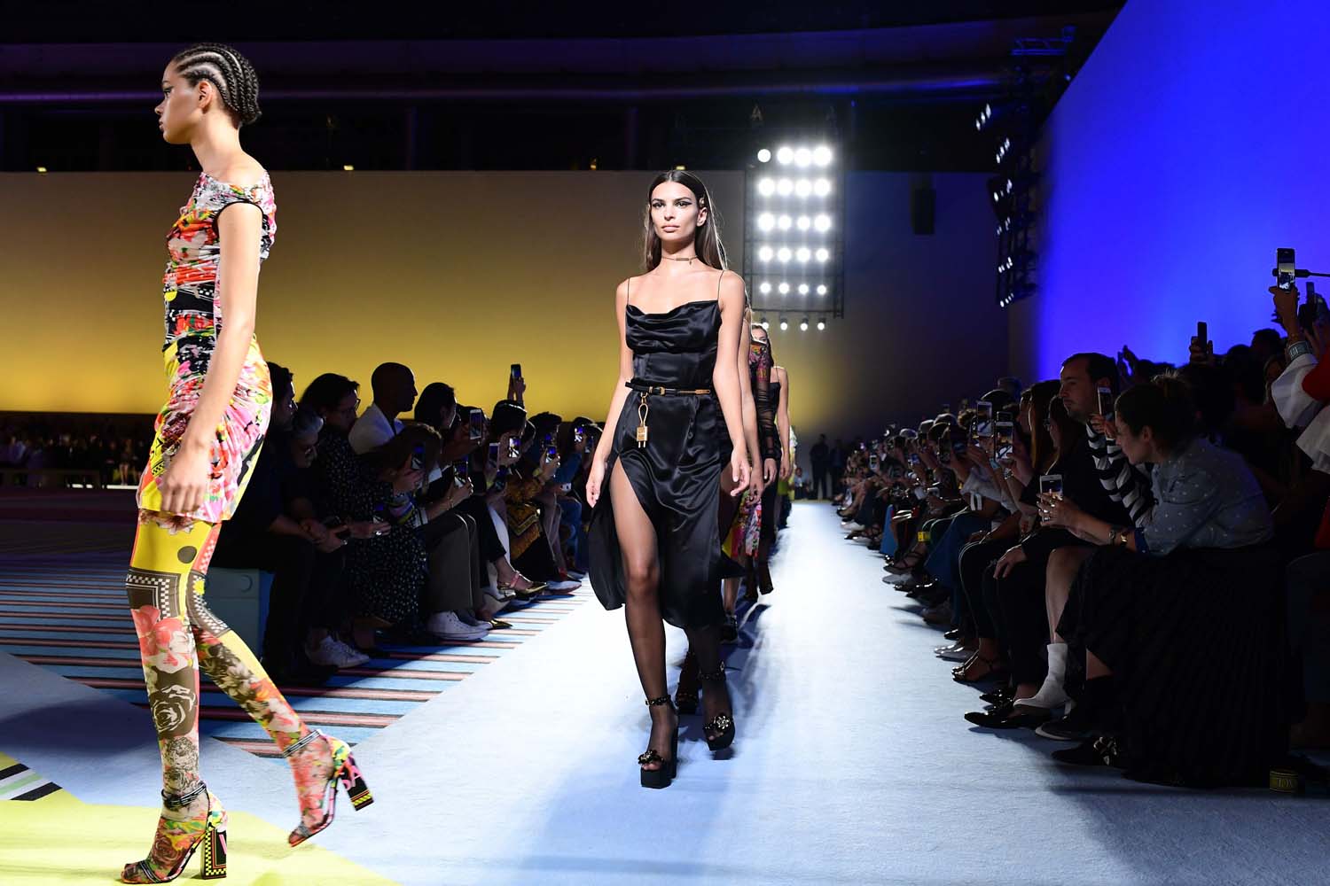 Versace İlkbahar/Yaz 2019 koleksiyonu