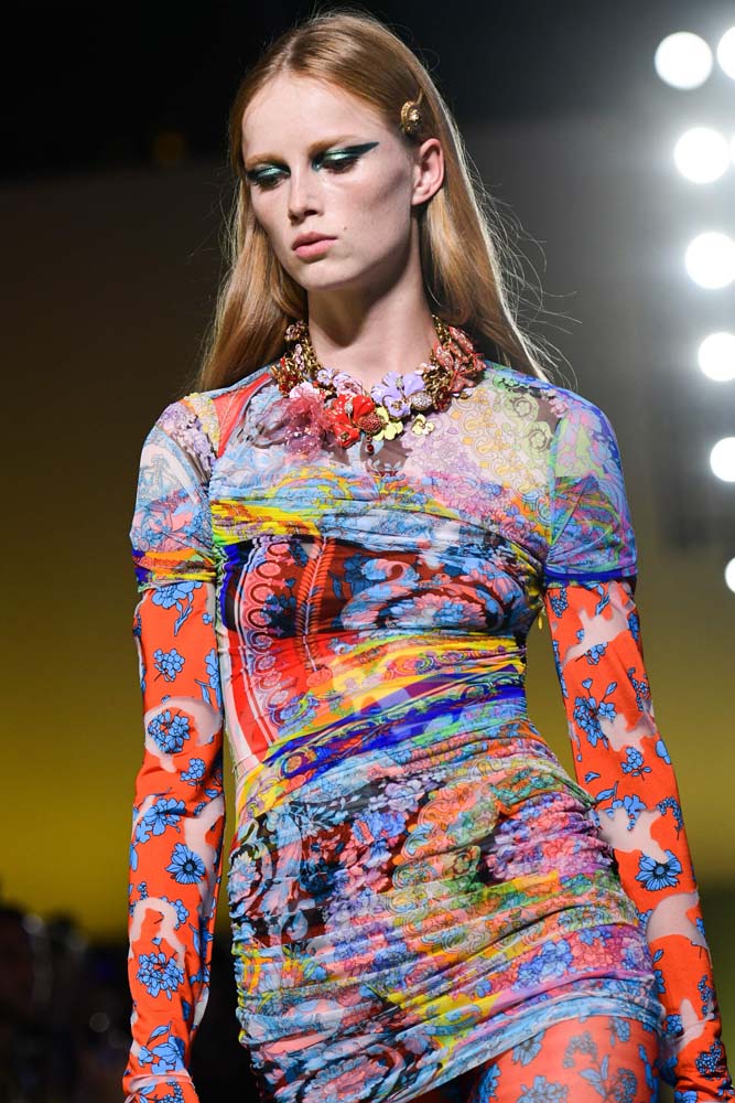 Versace İlkbahar/Yaz 2019 koleksiyonu