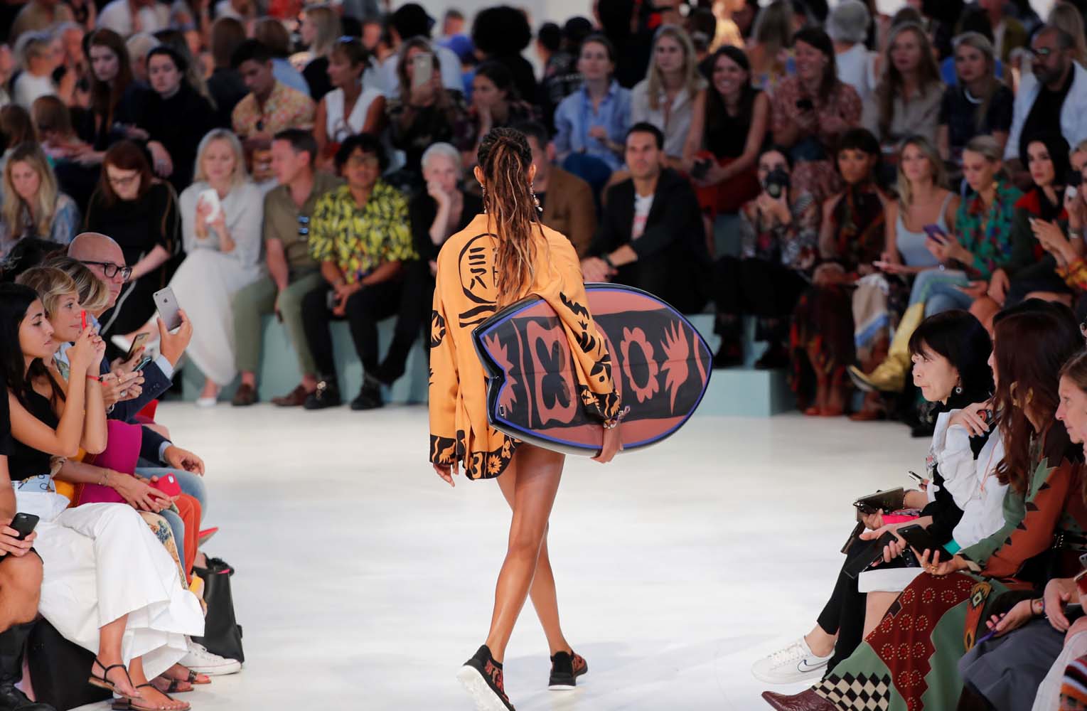 Etro İlkbahar/Yaz 2019 defilesi