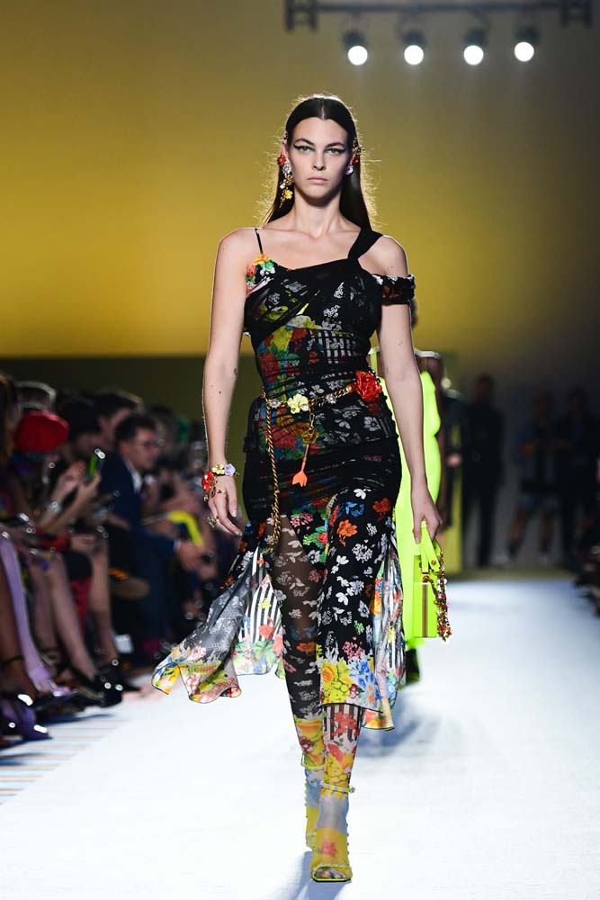 Versace İlkbahar/Yaz 2019 koleksiyonu