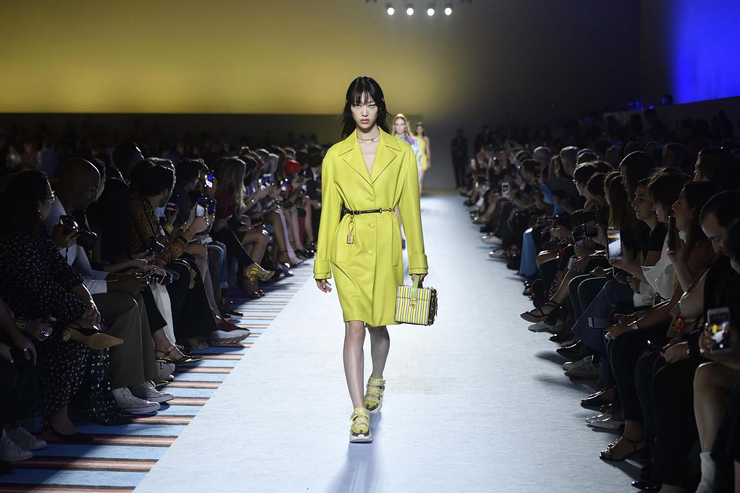 Versace İlkbahar/Yaz 2019 koleksiyonu