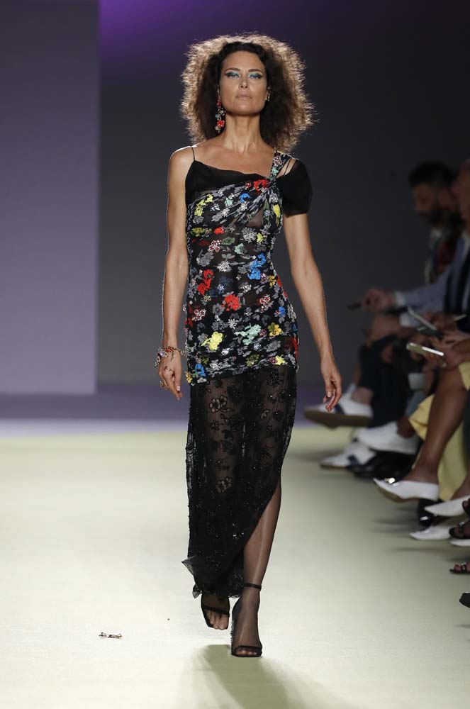 Versace İlkbahar/Yaz 2019 koleksiyonu