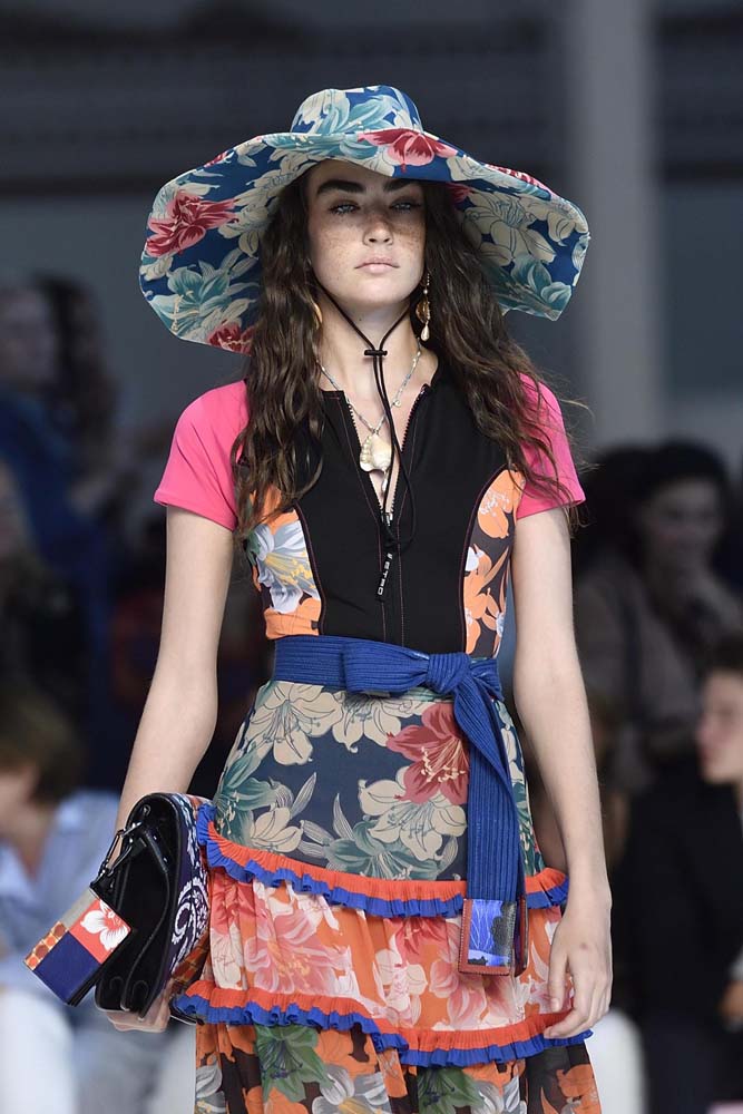 Etro İlkbahar/Yaz 2019 defilesi