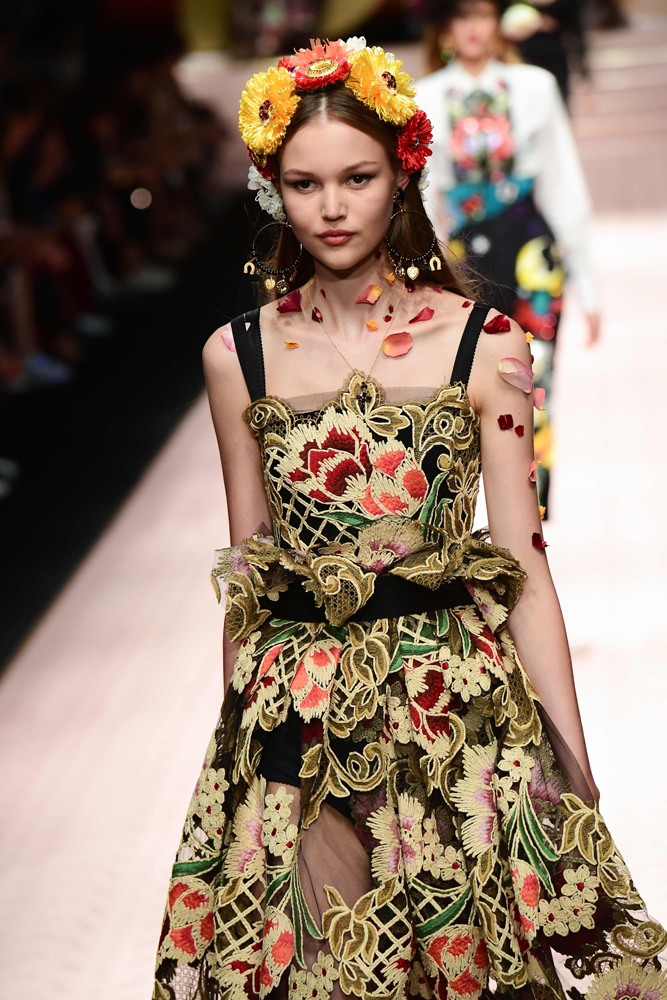 Dolce & Gabbana 2019 İlkbahar/Yaz koleksiyonu