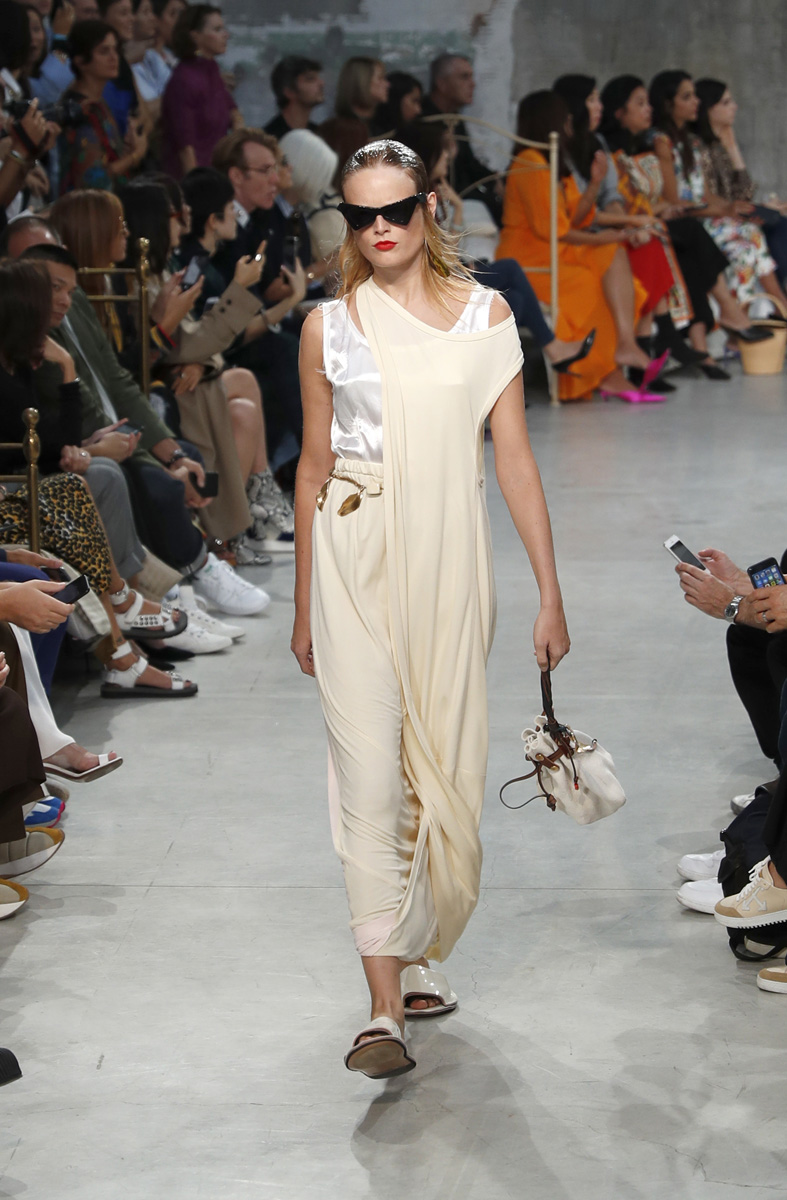 Marni 2019 İlkbahar/Yaz defilesi