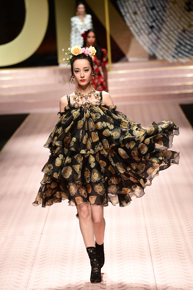 Dolce & Gabbana 2019 İlkbahar/Yaz koleksiyonu