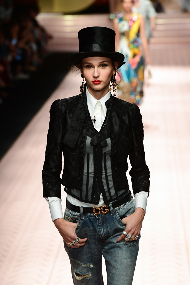 Dolce & Gabbana 2019 İlkbahar/Yaz koleksiyonu