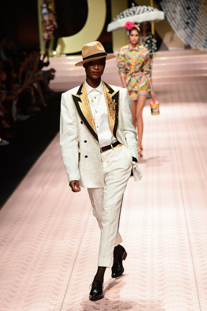 Dolce & Gabbana 2019 İlkbahar/Yaz koleksiyonu