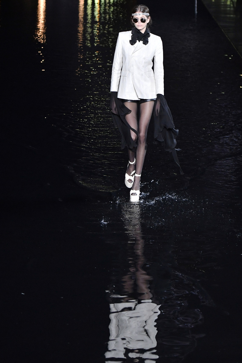 Saint Laurent 2019 İlkbahar/Yaz koleksiyonu