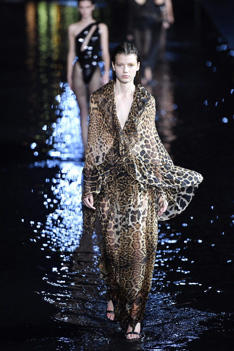 Saint Laurent 2019 İlkbahar/Yaz koleksiyonu