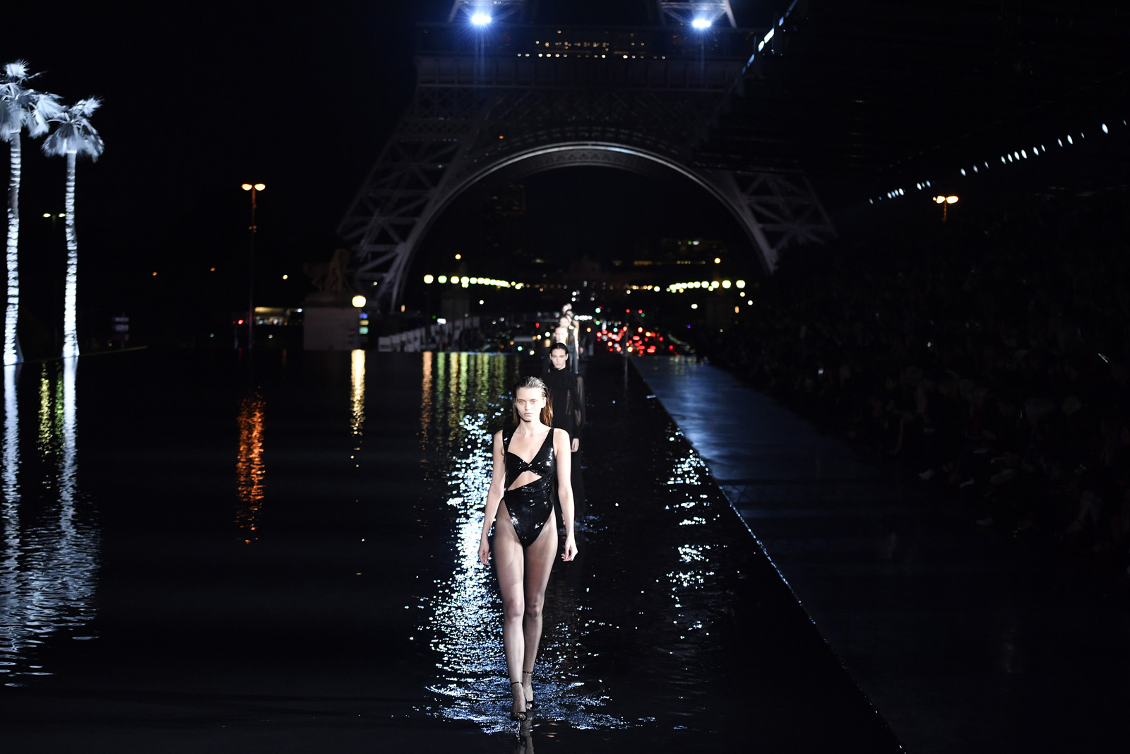 Saint Laurent 2019 İlkbahar/Yaz koleksiyonu