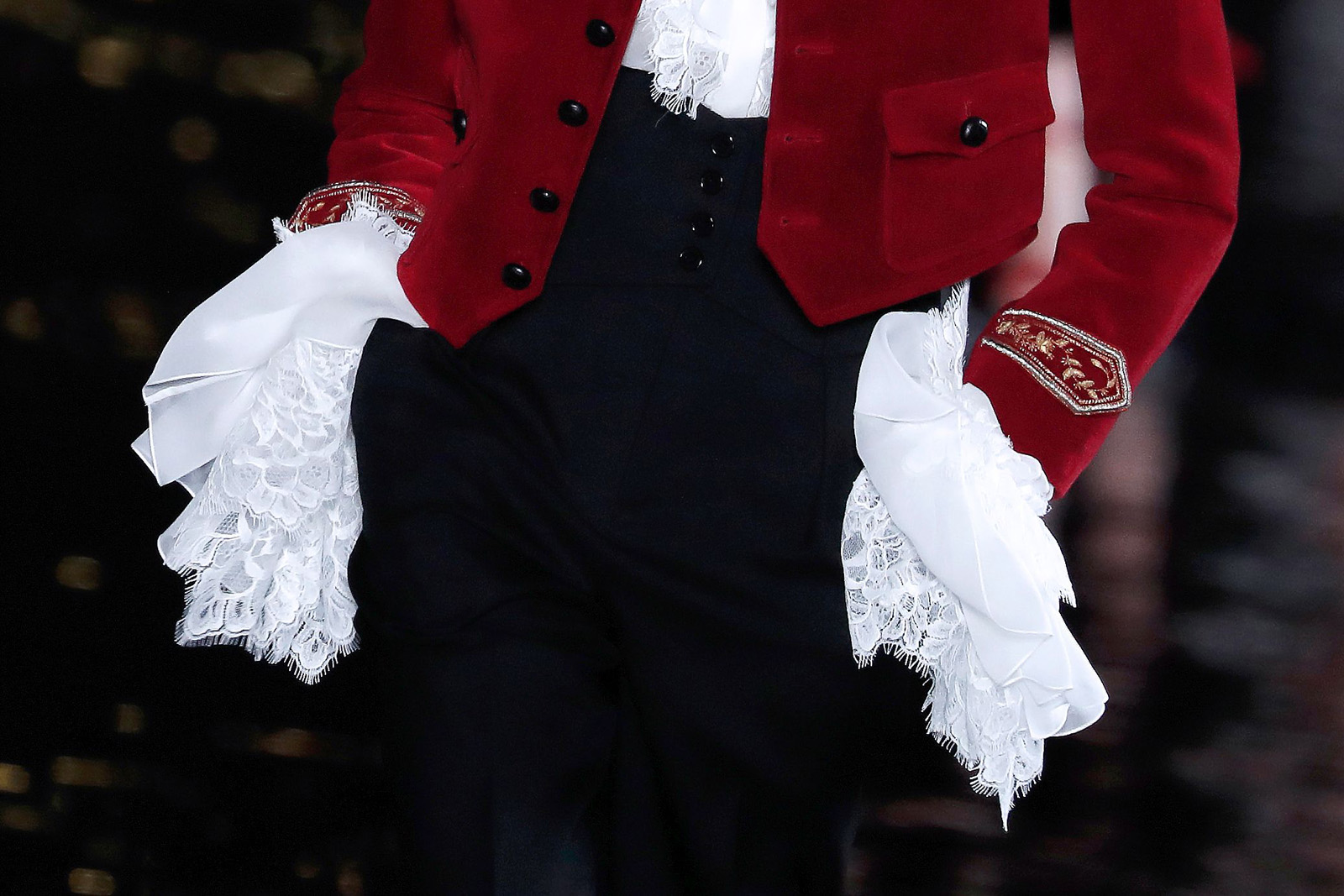 Saint Laurent 2019 İlkbahar/Yaz koleksiyonu