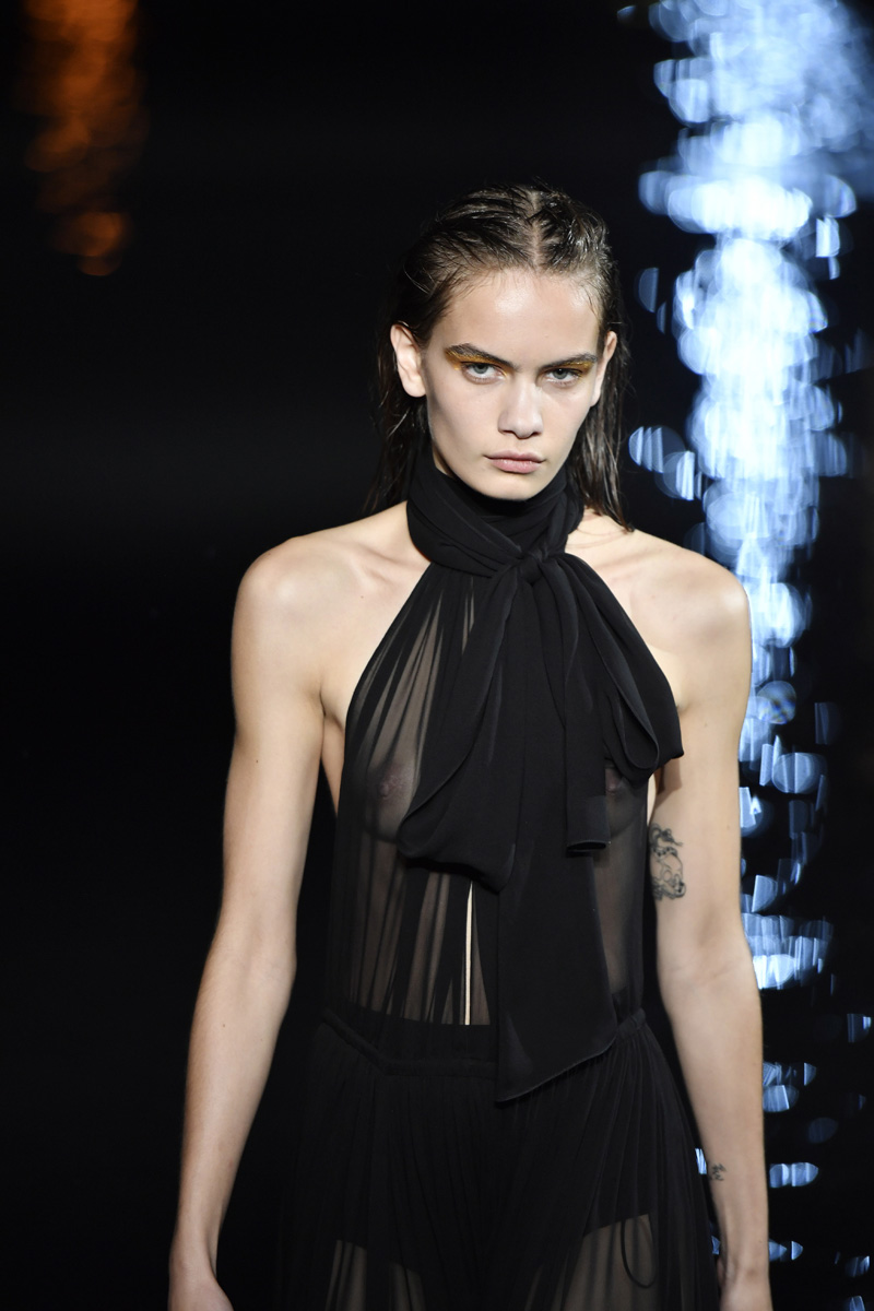 Saint Laurent 2019 İlkbahar/Yaz koleksiyonu