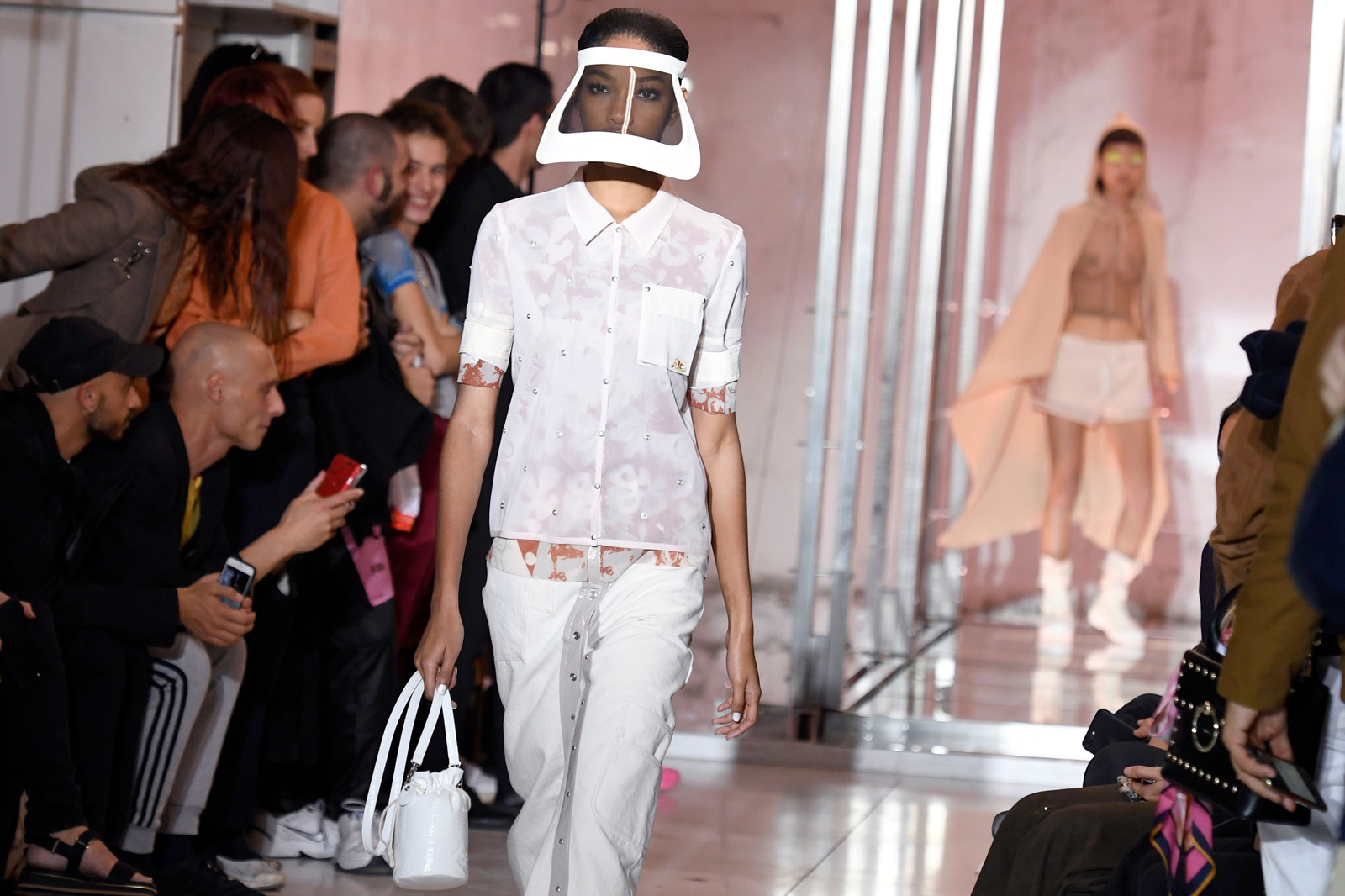 Courreges İlkbahar/Yaz 2019 koleksiyonu 