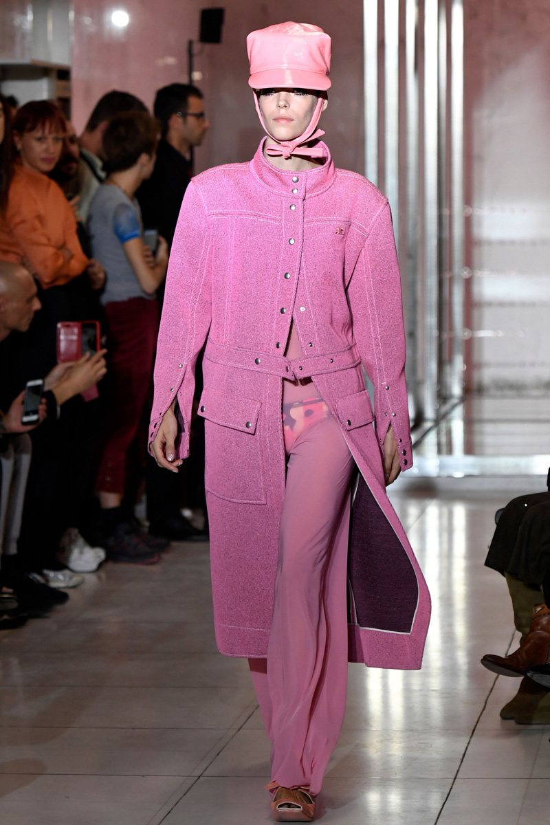 Courreges İlkbahar/Yaz 2019 koleksiyonu 