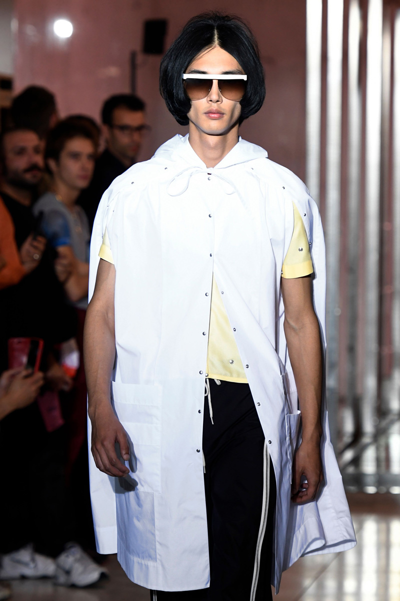 Courreges İlkbahar/Yaz 2019 koleksiyonu 