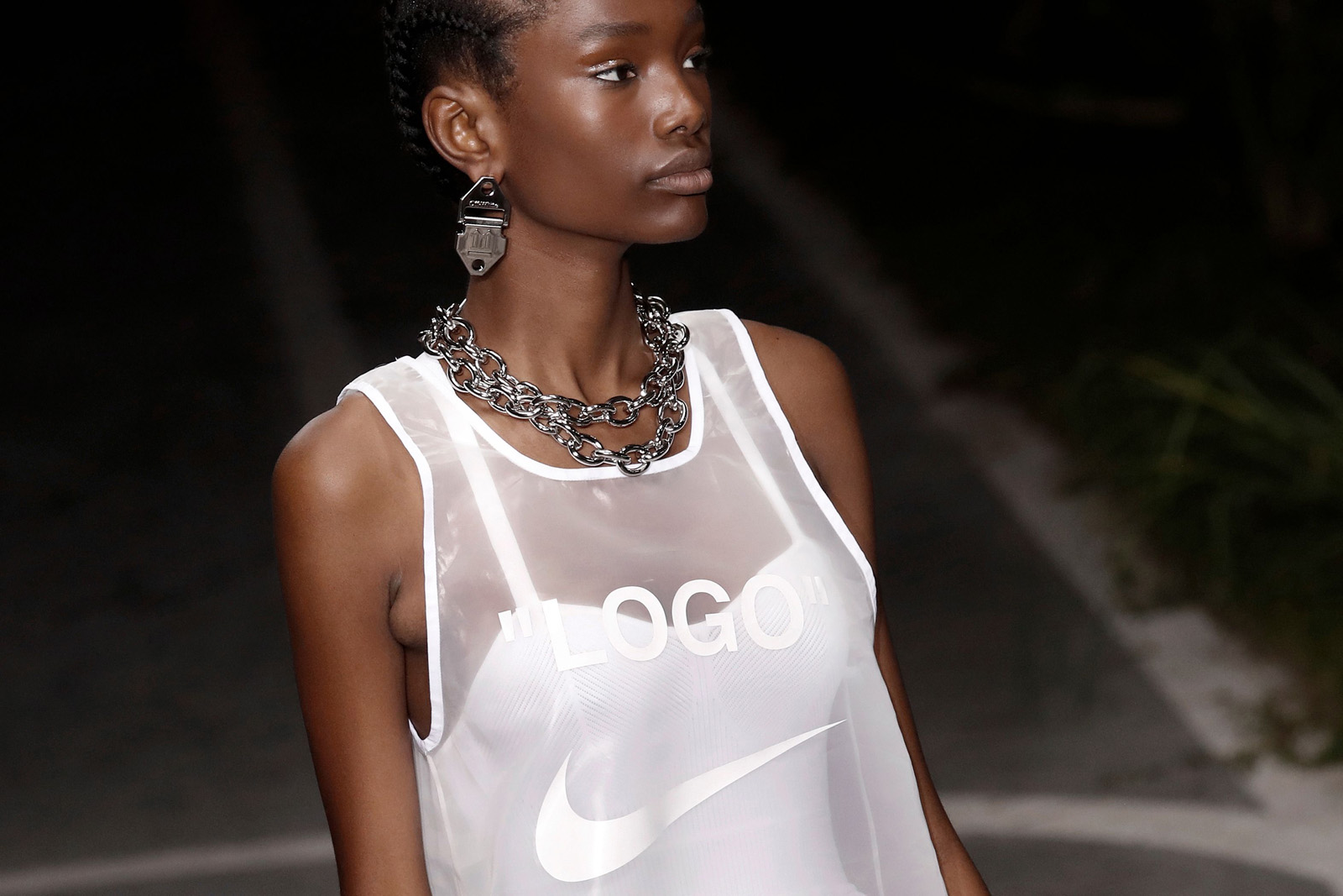 Off-White 2019 İlkbahar-Yaz koleksiyonu