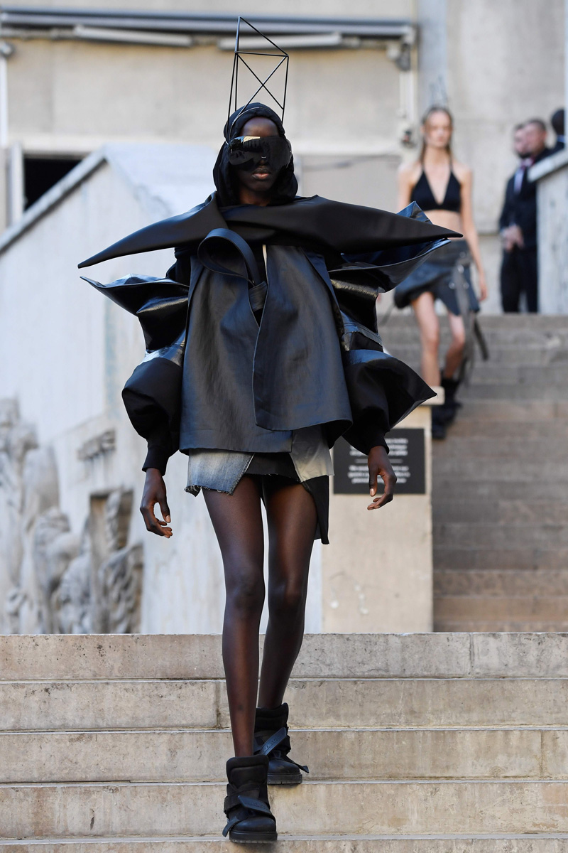 Rick Owens 2019 İlkbahar/Yaz koleksiyonu
