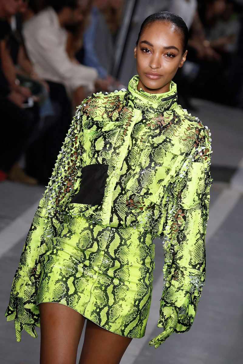 Off-White 2019 İlkbahar-Yaz koleksiyonu