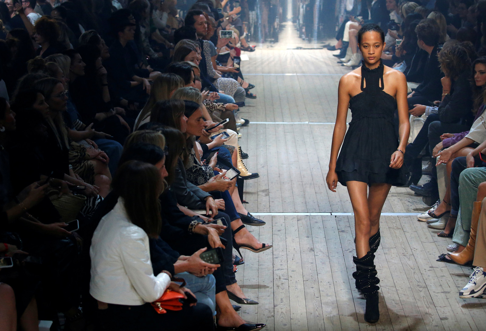 Isabel Marant 2019 İlkbahar/Yaz defilesi