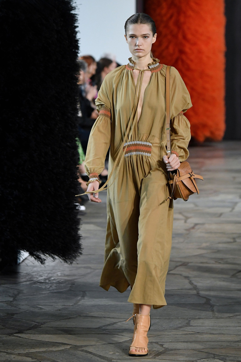 Loewe 2019 İlkbahar/Yaz koleksiyonu