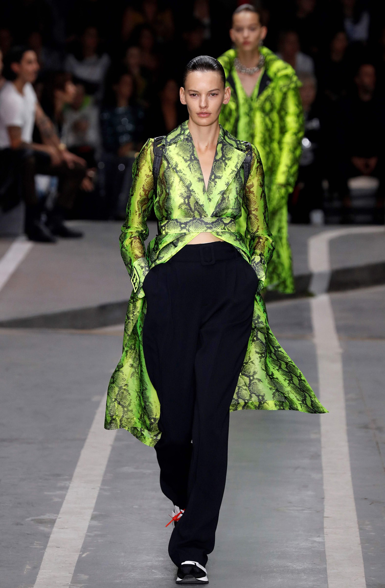 Off-White 2019 İlkbahar-Yaz koleksiyonu