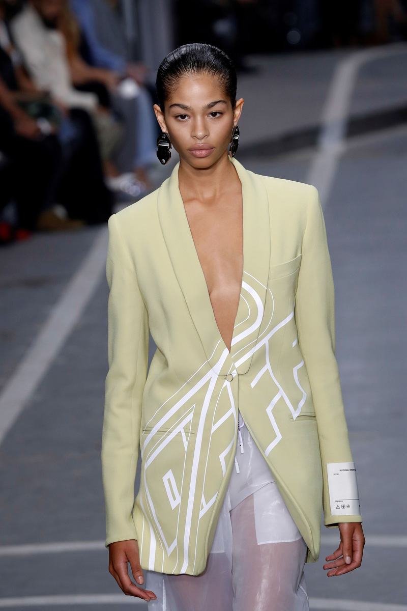 Off-White 2019 İlkbahar-Yaz koleksiyonu