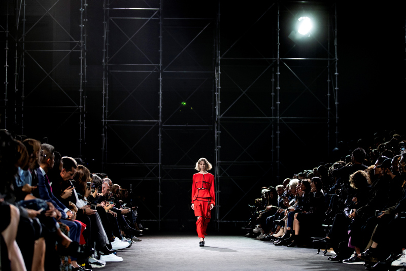 Yohji Yamamoto 2019 İlkbahar/Yaz koleksiyonu