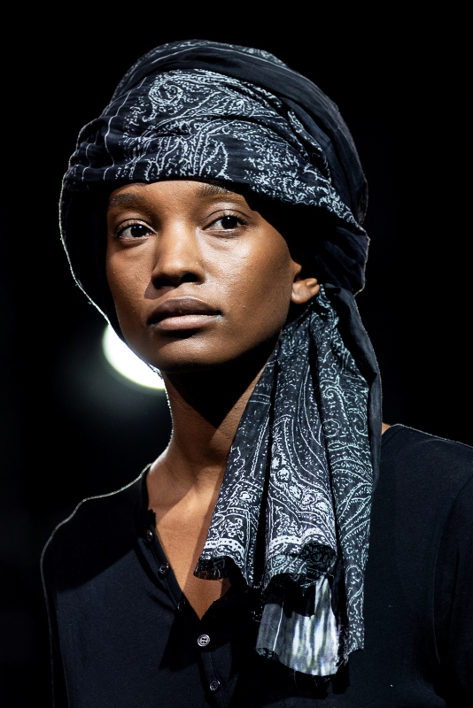 Yohji Yamamoto 2019 İlkbahar/Yaz koleksiyonu