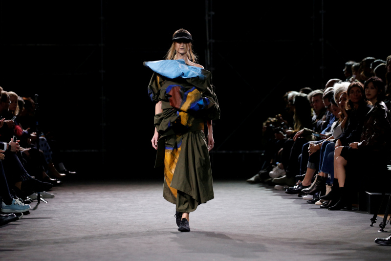 Yohji Yamamoto 2019 İlkbahar/Yaz koleksiyonu