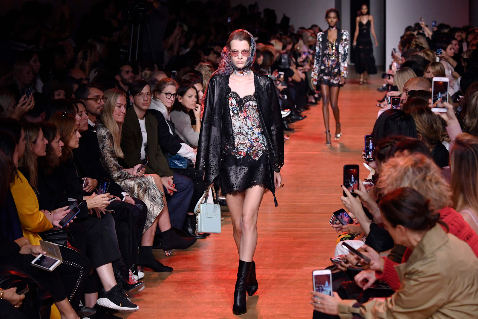 Elie Saab 2019 İlkbahar/Yaz koleksiyonu