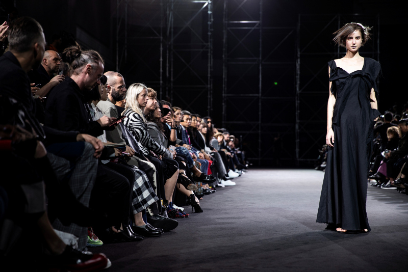 Yohji Yamamoto 2019 İlkbahar/Yaz koleksiyonu