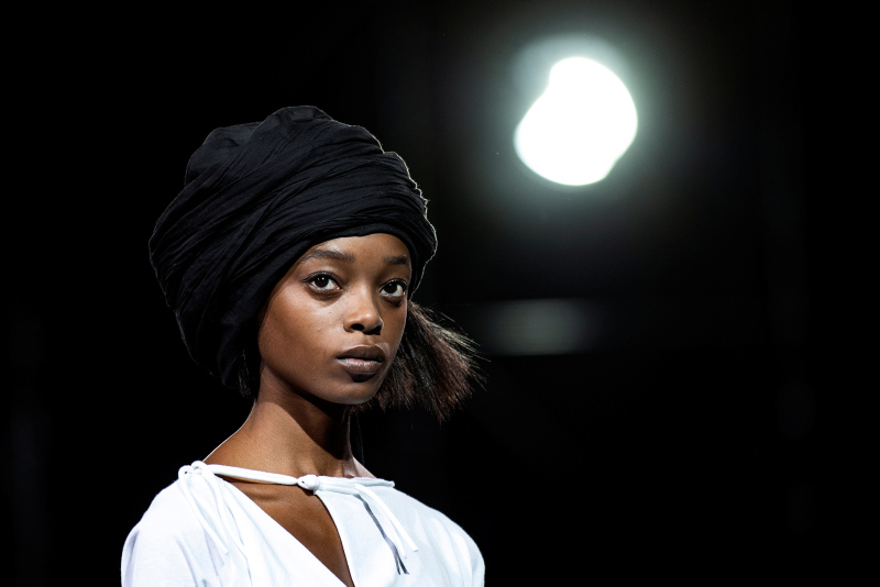 Yohji Yamamoto 2019 İlkbahar/Yaz koleksiyonu