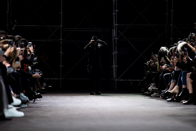 Yohji Yamamoto 2019 İlkbahar/Yaz koleksiyonu