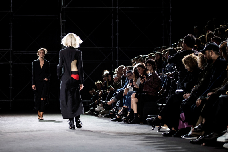 Yohji Yamamoto 2019 İlkbahar/Yaz koleksiyonu