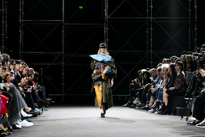 Yohji Yamamoto 2019 İlkbahar/Yaz koleksiyonu