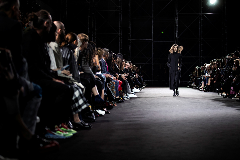 Yohji Yamamoto 2019 İlkbahar/Yaz koleksiyonu