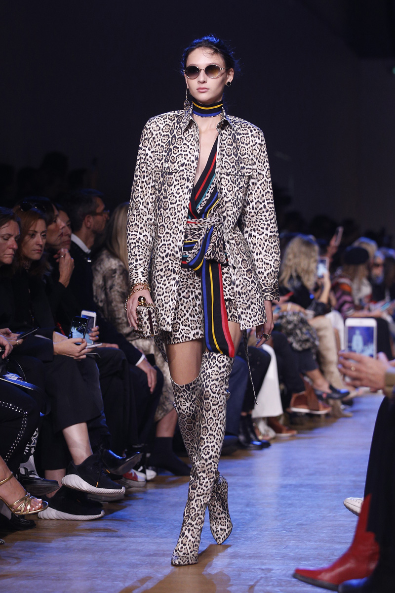 Elie Saab 2019 İlkbahar/Yaz koleksiyonu