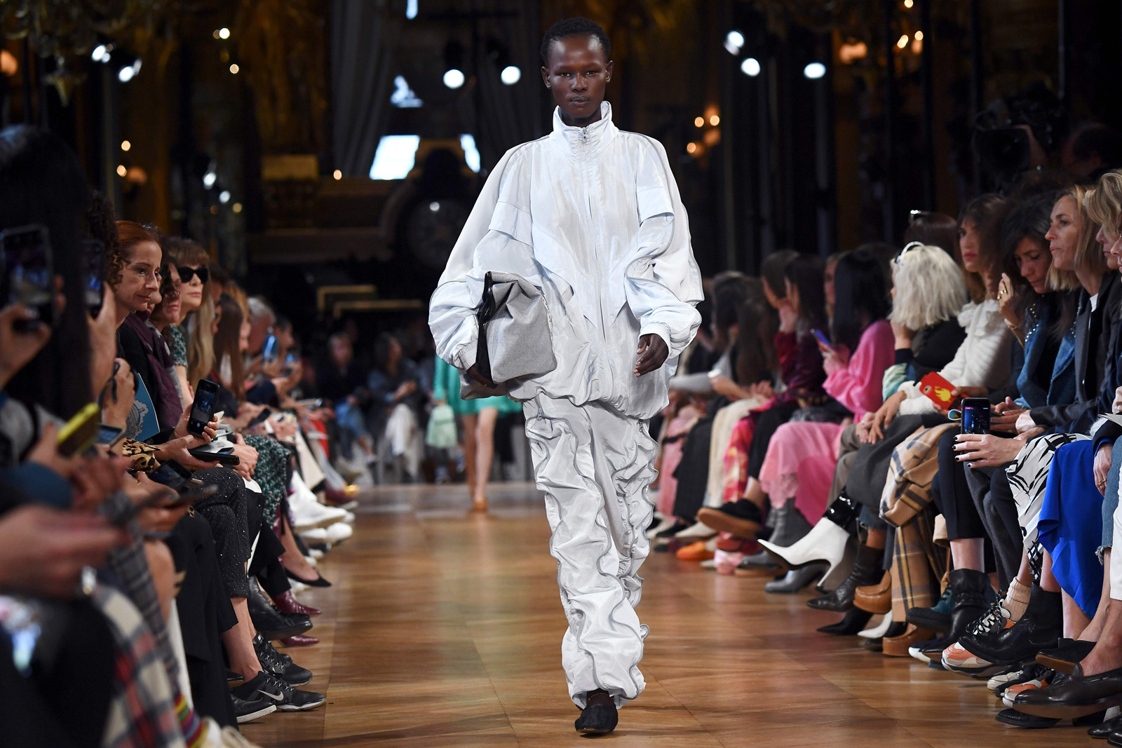 Stella McCartney 2019 İlkbahar/Yaz