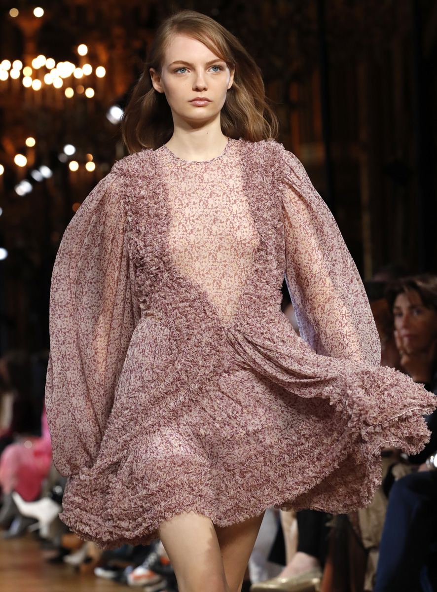 Stella McCartney 2019 İlkbahar/Yaz