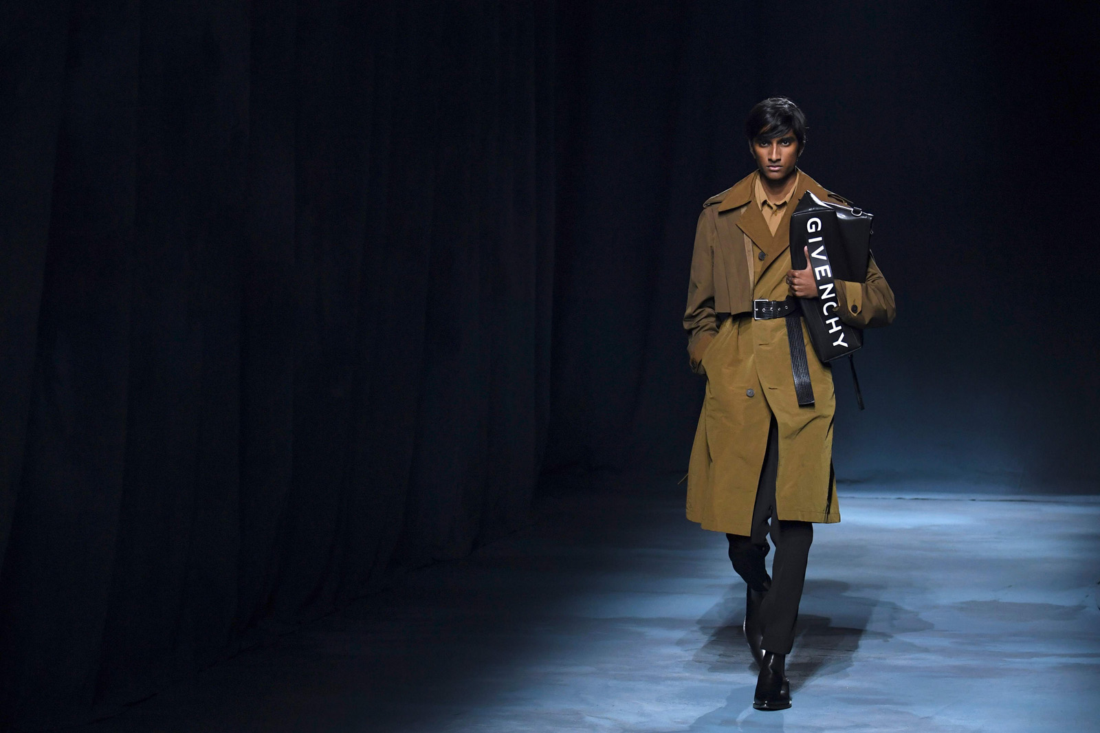 Givenchy İlkbahar/Yaz 2019