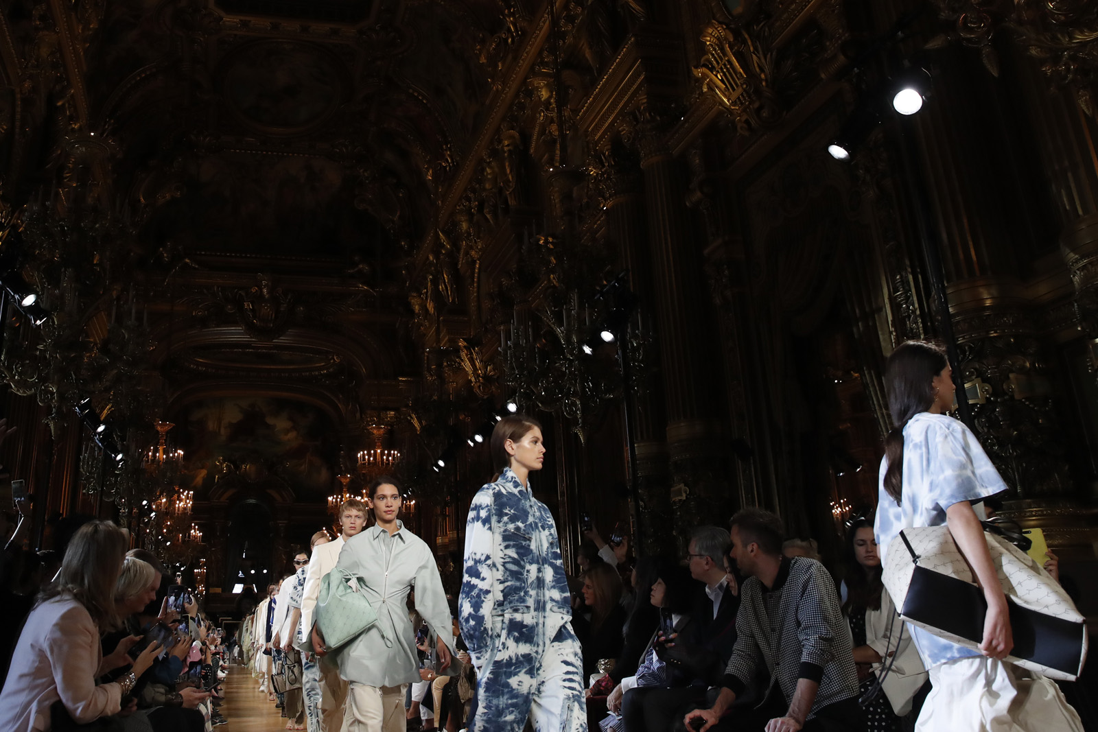 Stella McCartney 2019 İlkbahar/Yaz