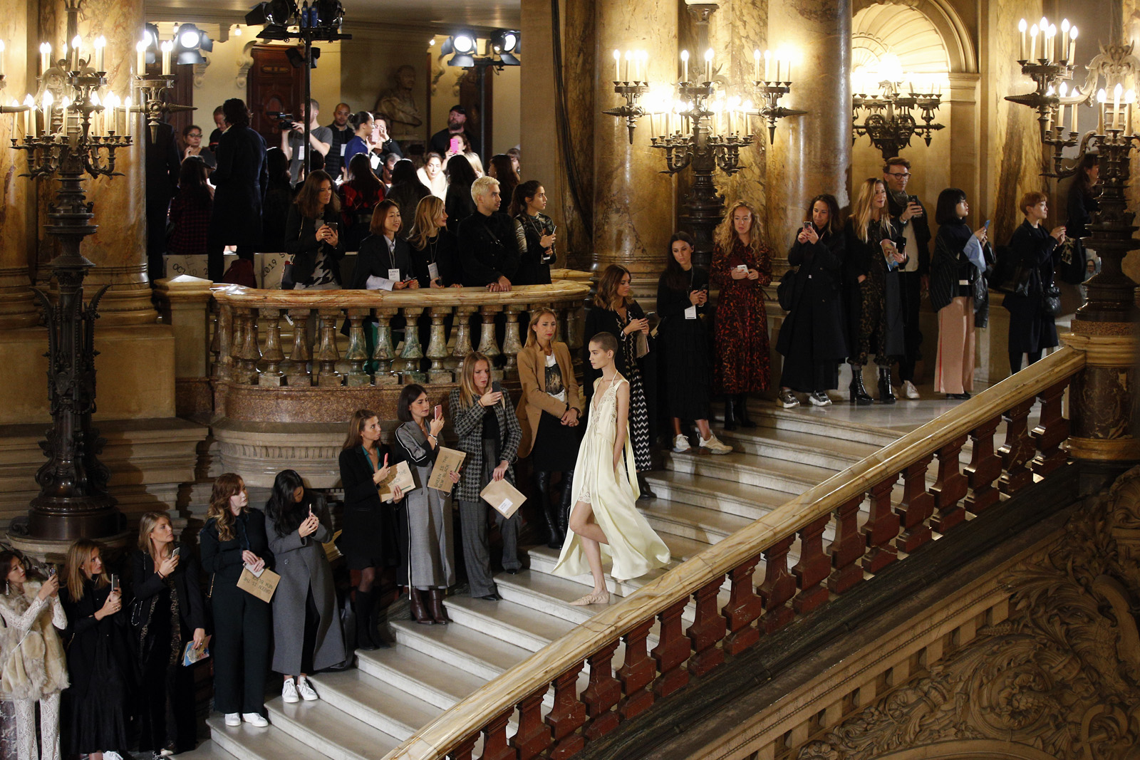 Stella McCartney 2019 İlkbahar/Yaz